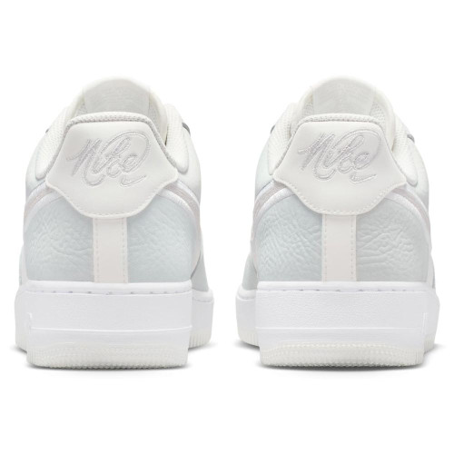 Nike Air Force 1 '07 LV8